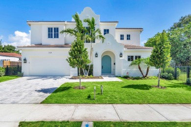 Beach Home For Sale in West Palm Beach, Florida