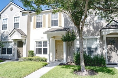 Beach Townhome/Townhouse For Sale in Riverview, Florida