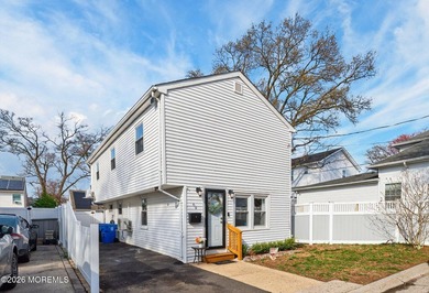 Beach Home For Sale in North Middletown, New Jersey