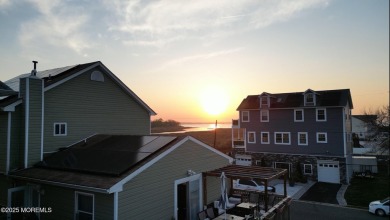Beach Home For Sale in Union Beach, New Jersey
