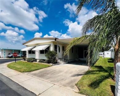 Beach Home Sale Pending in Dunedin, Florida