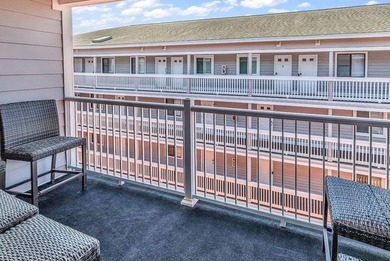 Beach Condo For Sale in Murrells Inlet, South Carolina