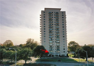 Beach Condo For Sale in Portsmouth, Virginia