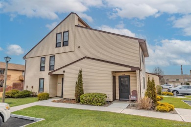 Beach Home Sale Pending in Oceanside, New York