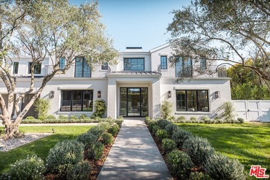 Beach Home For Sale in Pacific Palisades, California