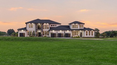 Beach Home For Sale in North Myrtle Beach, South Carolina