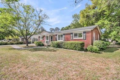 Beach Home For Sale in Charleston, South Carolina
