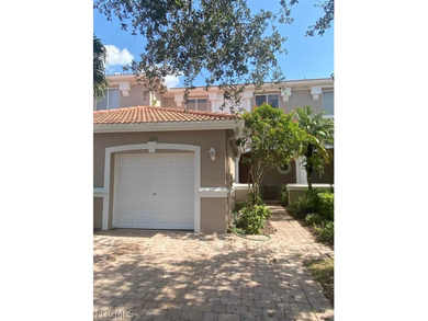 Beach Townhome/Townhouse For Sale in Fort Myers, Florida