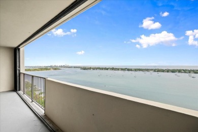 Beach Condo For Sale in West Palm Beach, Florida