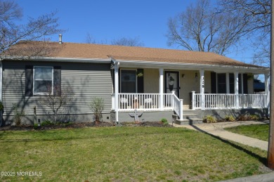 Beach Home Sale Pending in Beachwood, New Jersey