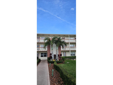 Beach Condo For Sale in Boca Raton, Florida