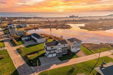 Beach Home For Sale in Narragansett, Rhode Island