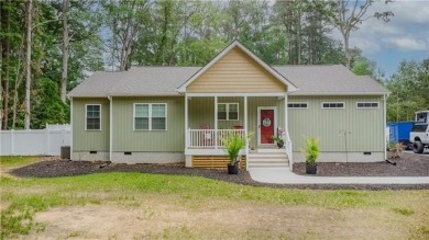 Beach Home For Sale in Reedville, Virginia