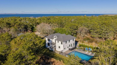 Beach Home For Sale in Amagansett, New York
