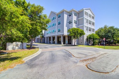Beach Condo For Sale in Charleston, South Carolina