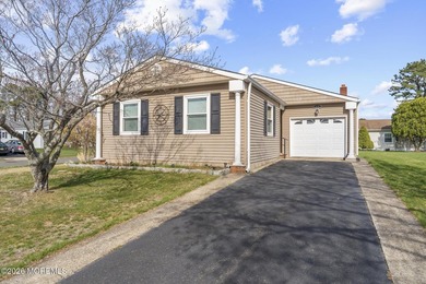 Beach Home For Sale in Toms River, New Jersey