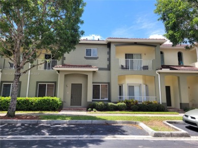 Beach Townhome/Townhouse For Sale in Homestead, Florida