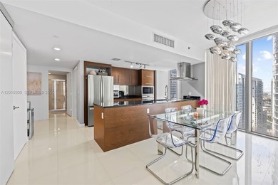 Beach Condo For Sale in Miami, Florida