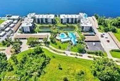 Beach Condo Sale Pending in North Fort Myers, Florida