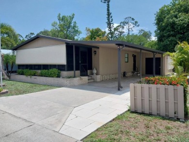 Beach Home For Sale in North Fort Myers, Florida