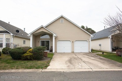Beach Home Sale Pending in Manahawkin, New Jersey