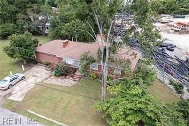 Beach Home For Sale in Norfolk, Virginia