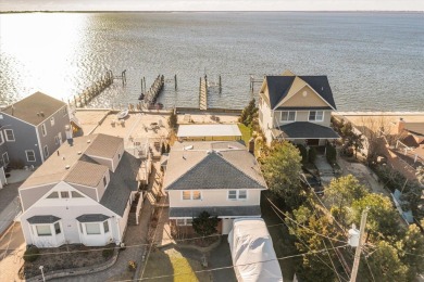 Beach Home For Sale in Lindenhurst, New York