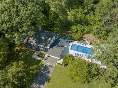 Beach Home For Sale in Bridgman, Michigan