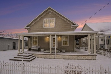 Beach Home Sale Pending in Muskegon, Michigan