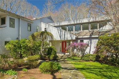 Beach Home For Sale in Narragansett, Rhode Island