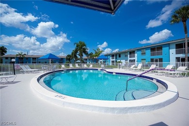 Beach Condo For Sale in Cape Coral, Florida