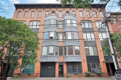 Beach Condo For Sale in Hoboken, New Jersey