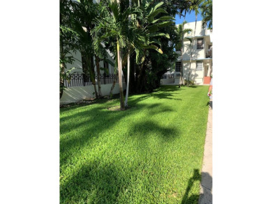 Beach Condo For Sale in Miami Beach, Florida