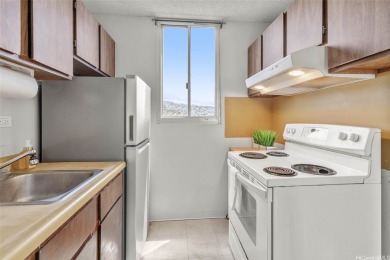 Beach Condo For Sale in Honolulu, Hawaii
