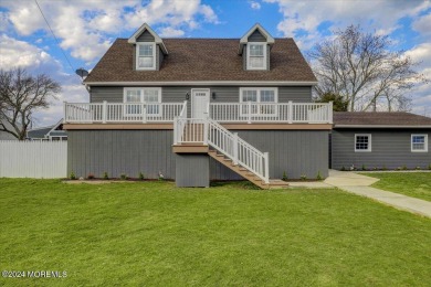 Beach Home For Sale in Brick, New Jersey