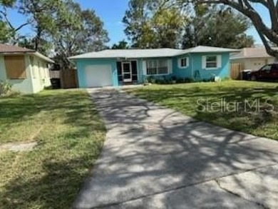 Beach Home Sale Pending in Clearwater, Florida