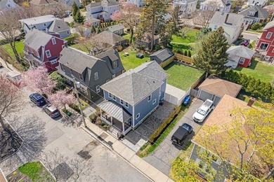 Beach Home For Sale in Newport, Rhode Island