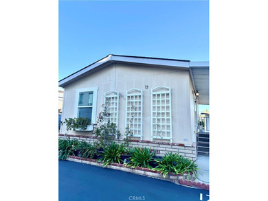 Beach Home For Sale in Costa Mesa, California