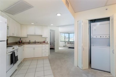 Beach Condo Off Market in Honolulu, Hawaii