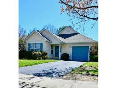 Beach Home For Sale in Toms River, New Jersey