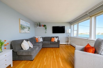Beach Condo For Sale in Quincy, Massachusetts