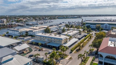 Beach Condo For Sale in Naples, Florida