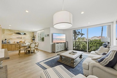 Beach Condo For Sale in La Jolla, California