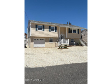 Beach Home For Sale in Toms River, New Jersey
