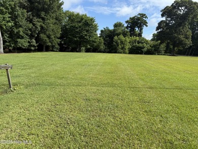 Beach Lot For Sale in Elizabeth City, North Carolina