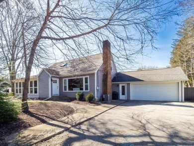 Beach Home For Sale in Three Oaks, Michigan