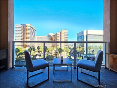 Beach Condo For Sale in Long Beach, California