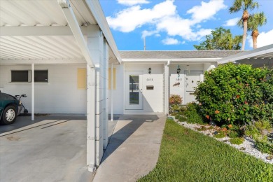 Beach Home For Sale in Bradenton, Florida