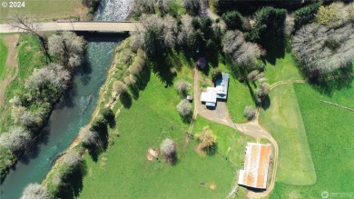 Beach Home For Sale in Grays River, Washington