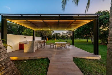 Beach Home For Sale in Cancun, 